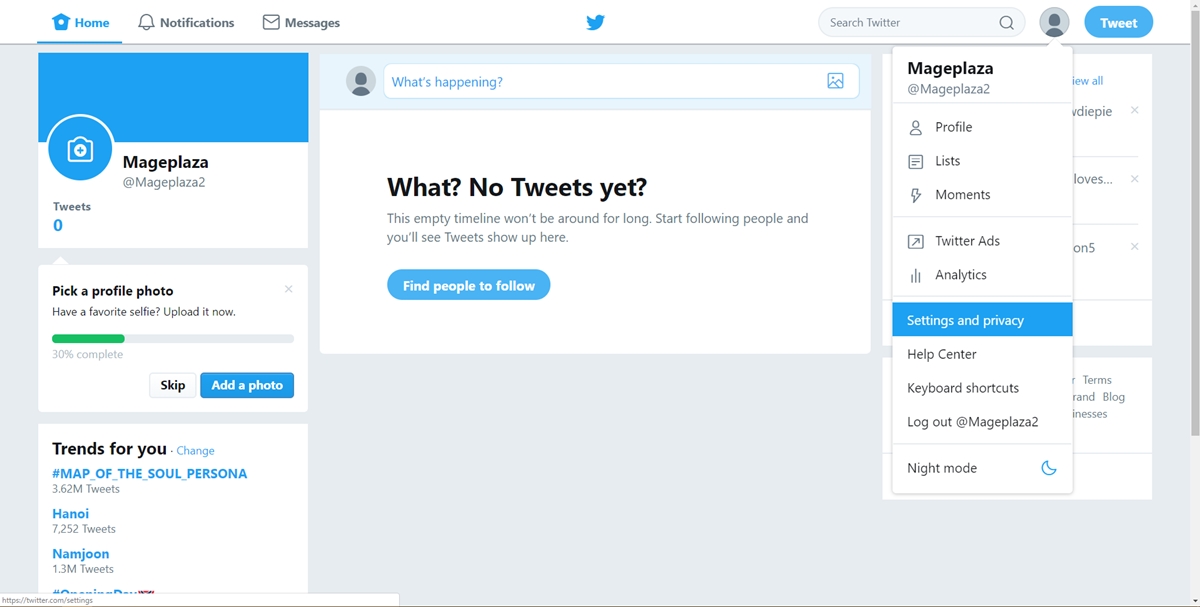 Embed a Twitter feed in your online store